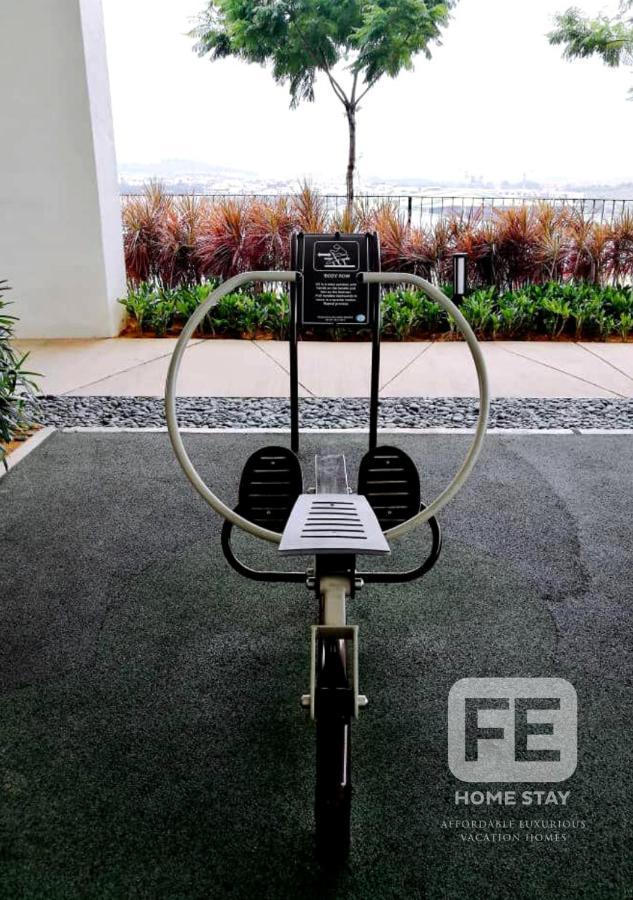 Netflix Wifi Trefoil Homestay Setia Alam Sacc Homestay Fe Shah Alam Dış mekan fotoğraf